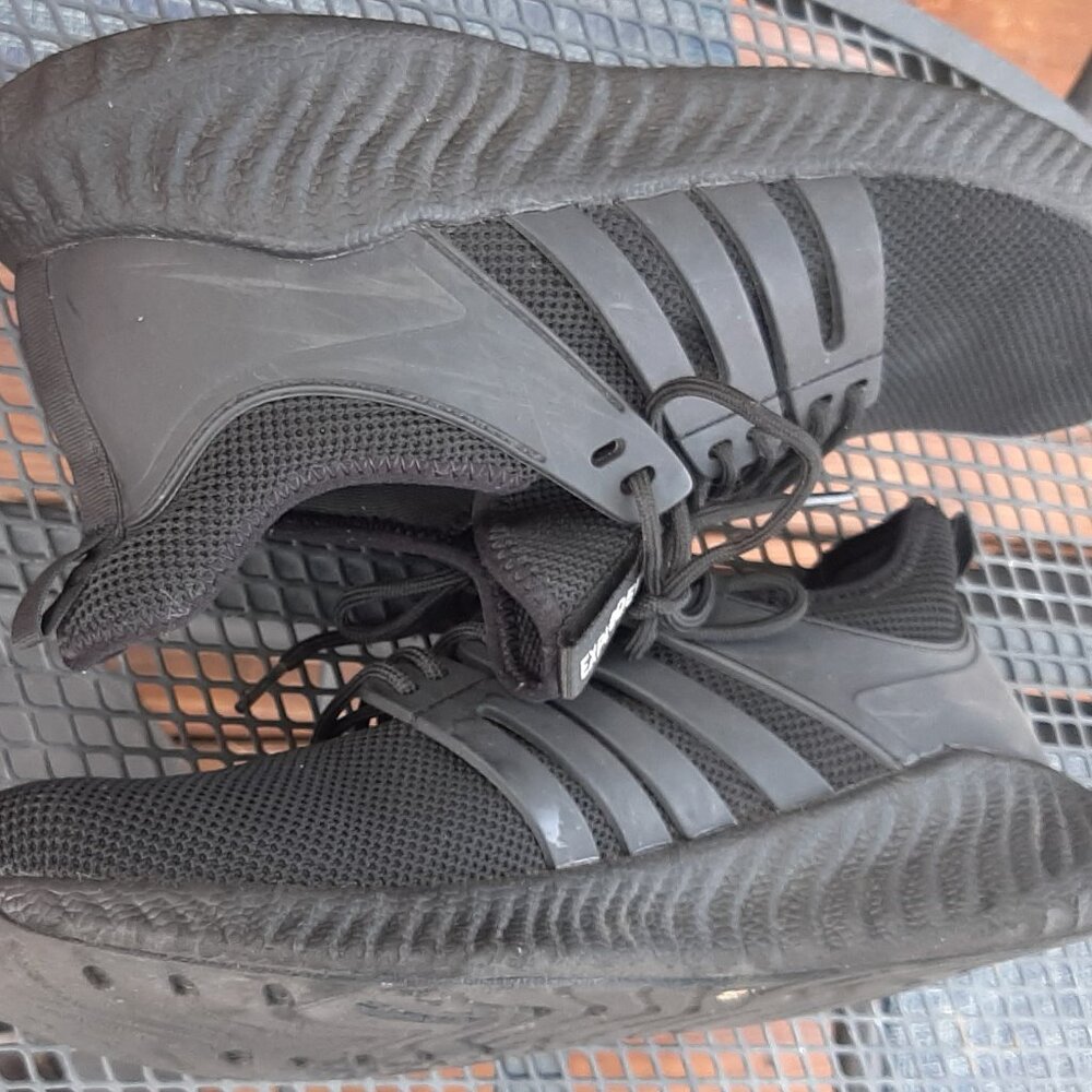 Men's Black Running/Walking Sneaker